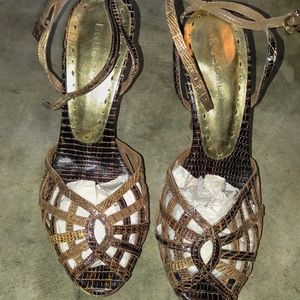 BCBG Snakeskin Peep Toe Heels‎